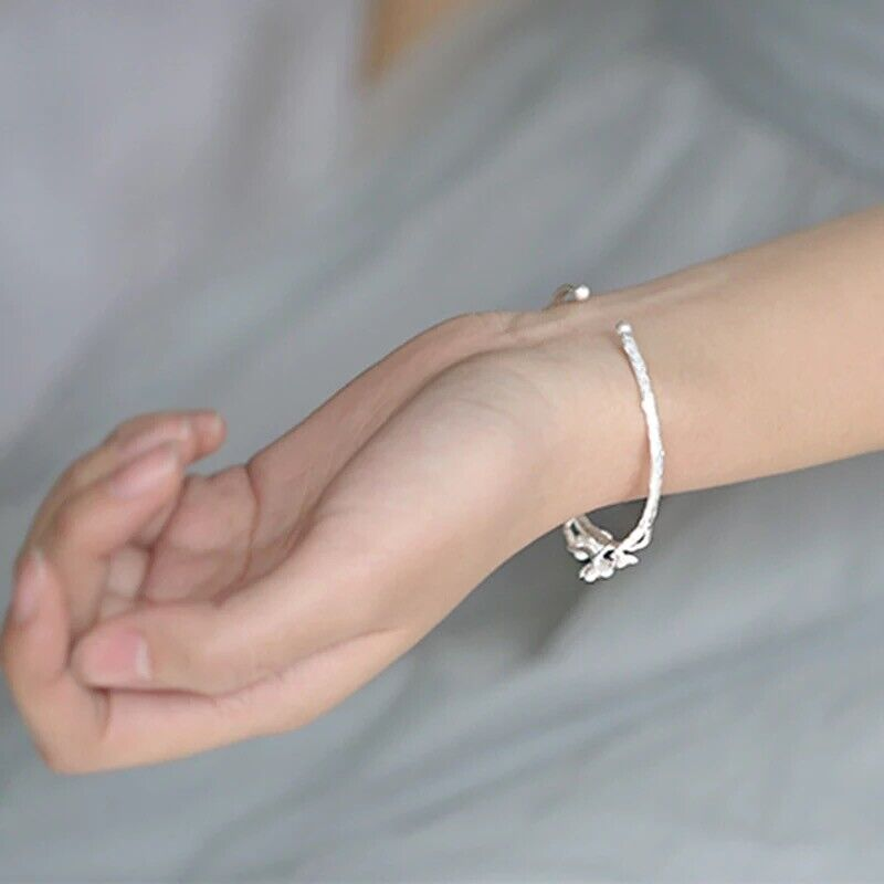 Bracciale delicato in argento sterling